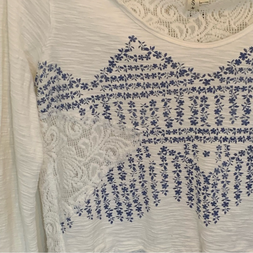 Free People We The Free Floral and Lace Top - Picture 2 of 9